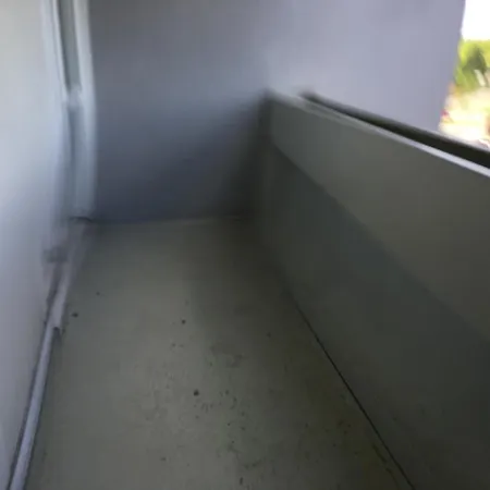 Pour Femme Avec Terrasse Parc Des Expositions Rer B ヴィルパント